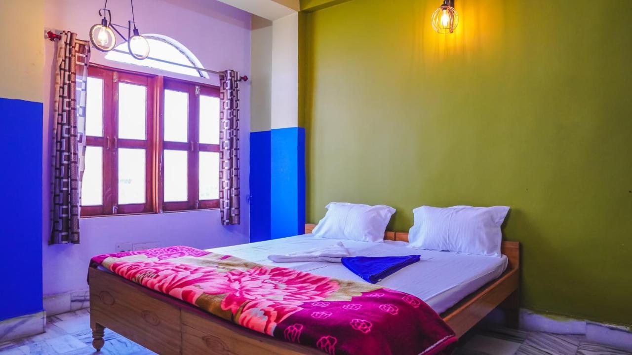 The Old Town Hostel Pushkar Exterior photo